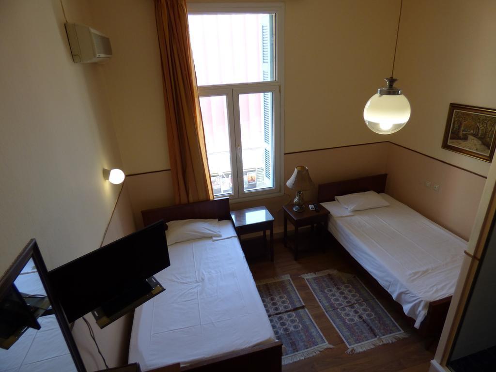 Hotel Acropolis Kavala Exteriör bild